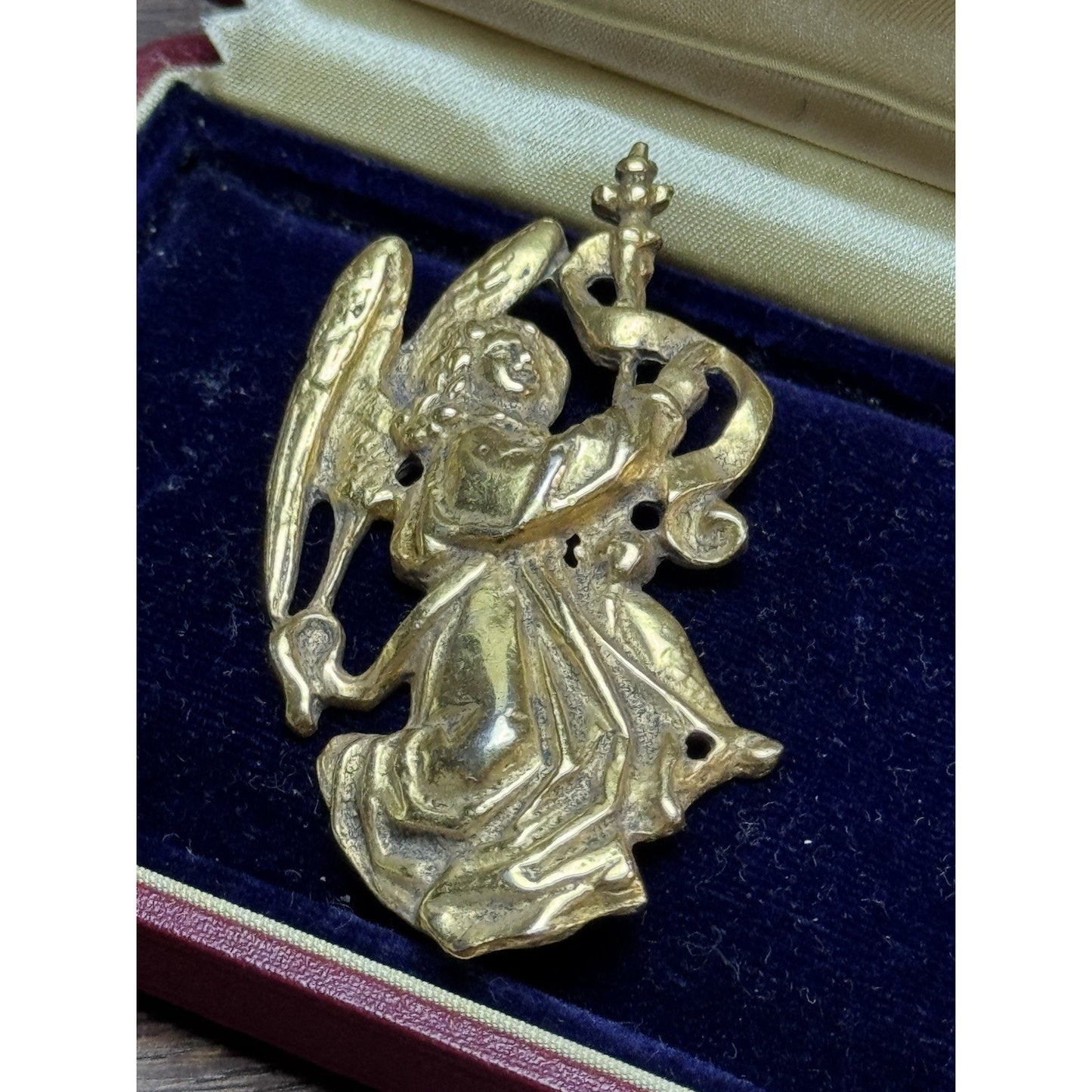 Vintage Alva Museum Replicas Angel Brooch Goldtone Figural Pin 2”