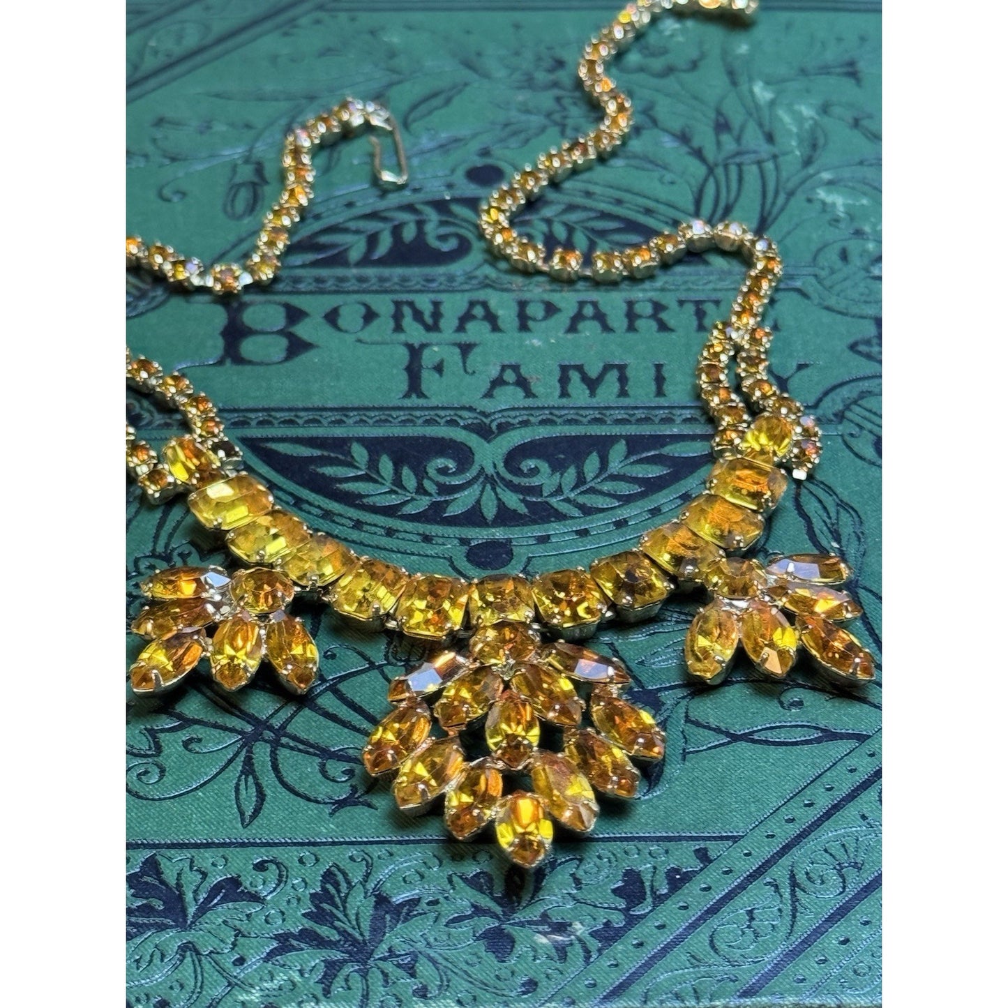 Vintage Necklace Golden Tone Rhinestone Statement Bib Goldtone 14.5”