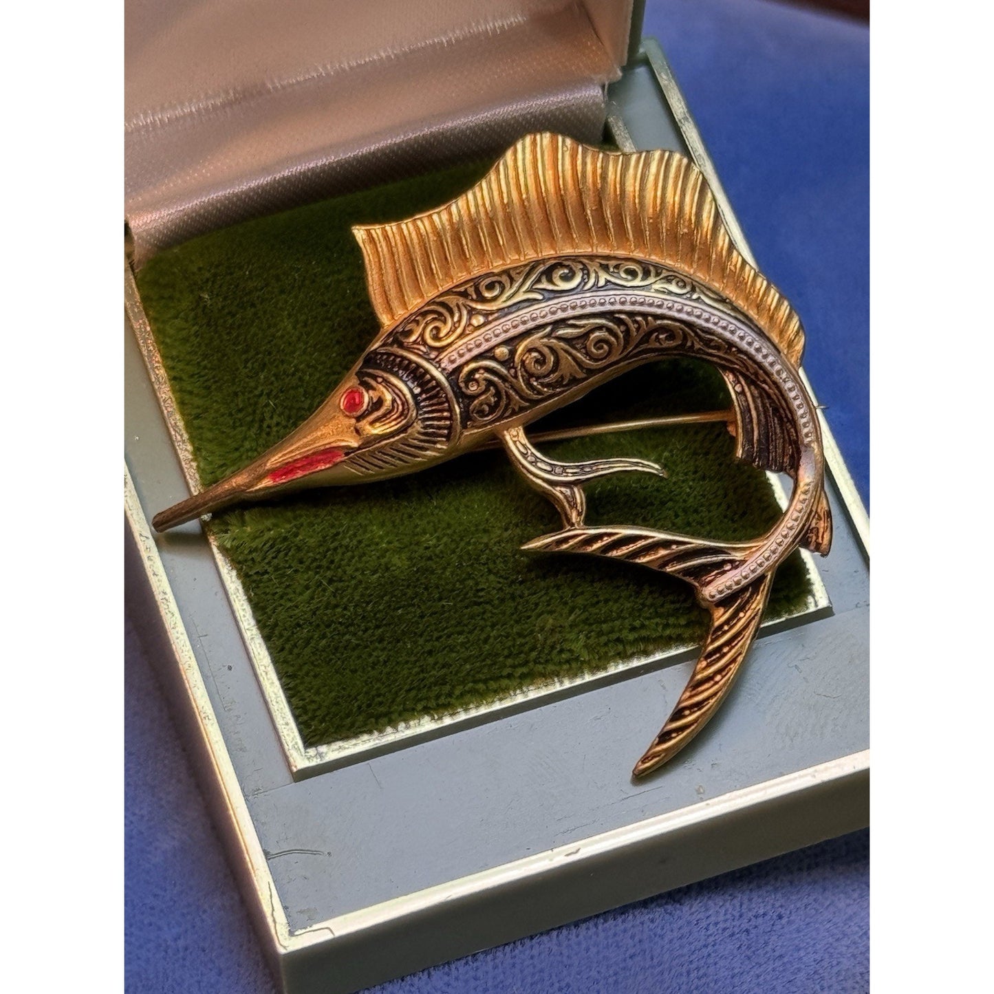 Goldtone Spain Damascene Brooch Pin Enamel Swordfish Marlin Vintage