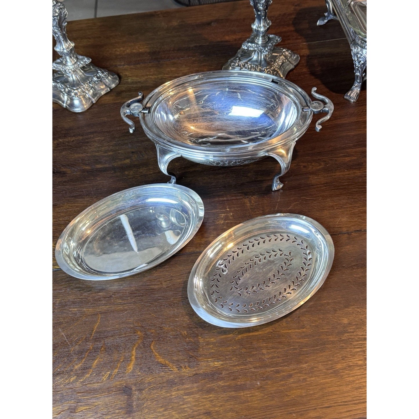 Roll Top Server Silverplate Repoussé English Floral Queen Anne Legs Covered Dish