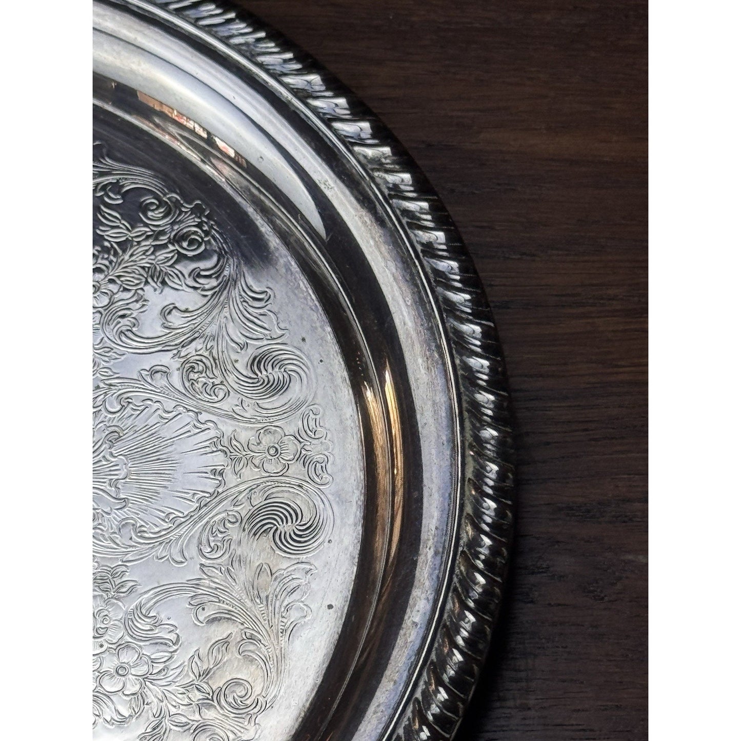Silverplate Round Serving Tray WM Rogers Ornate Floral Rope Edge 10” VINTAGE