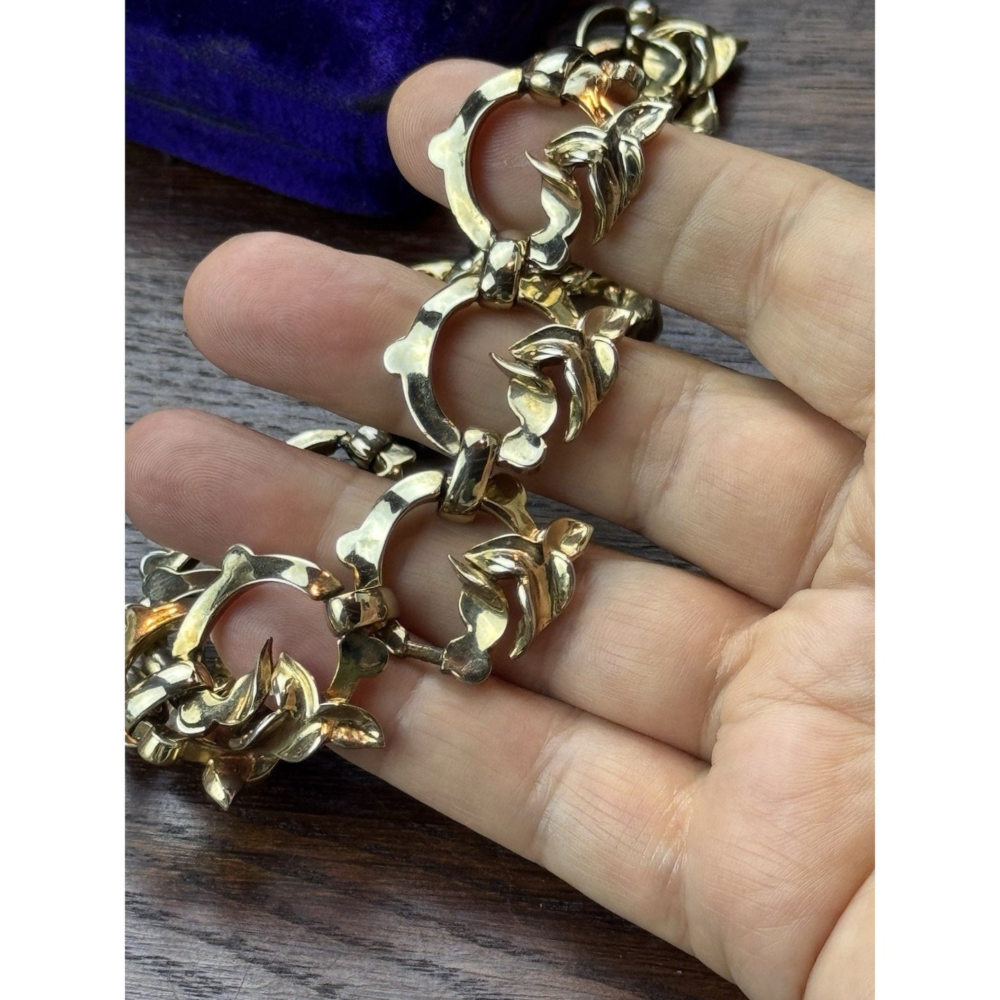 Vintage Tara Goldtone Floral Link Statement Necklace 15.5” x 1” Signed
