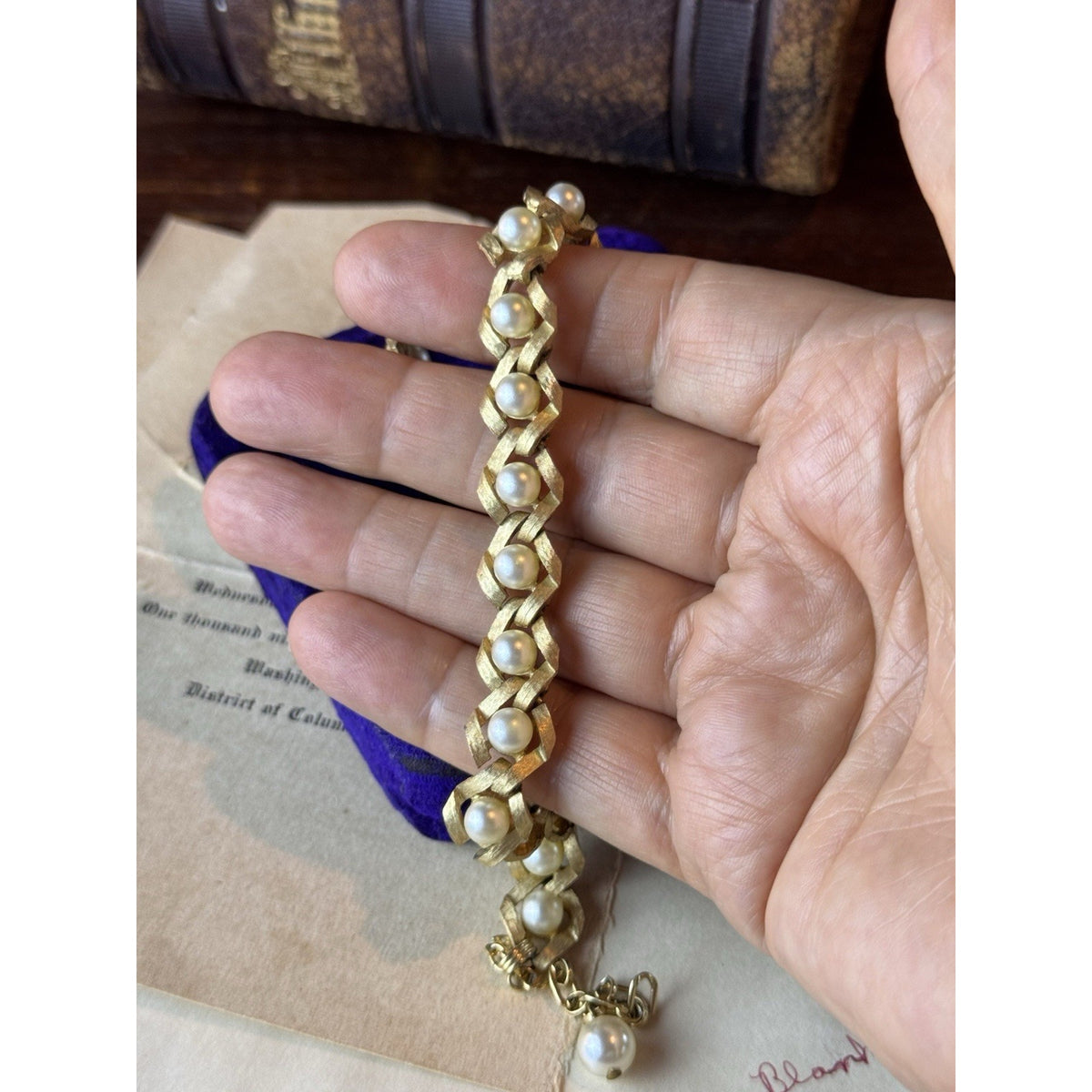 Vintage Trifari Faux Pearl Necklace Brushed Goldtone Signed Adjustable 16” x .5”