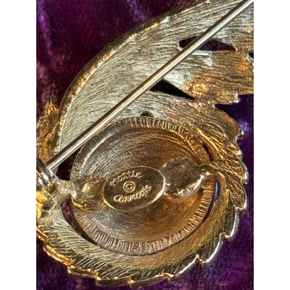 Signed Hattie Carnegie Brooch Goldtone Feather Turquoiseblue Glass 2.5”