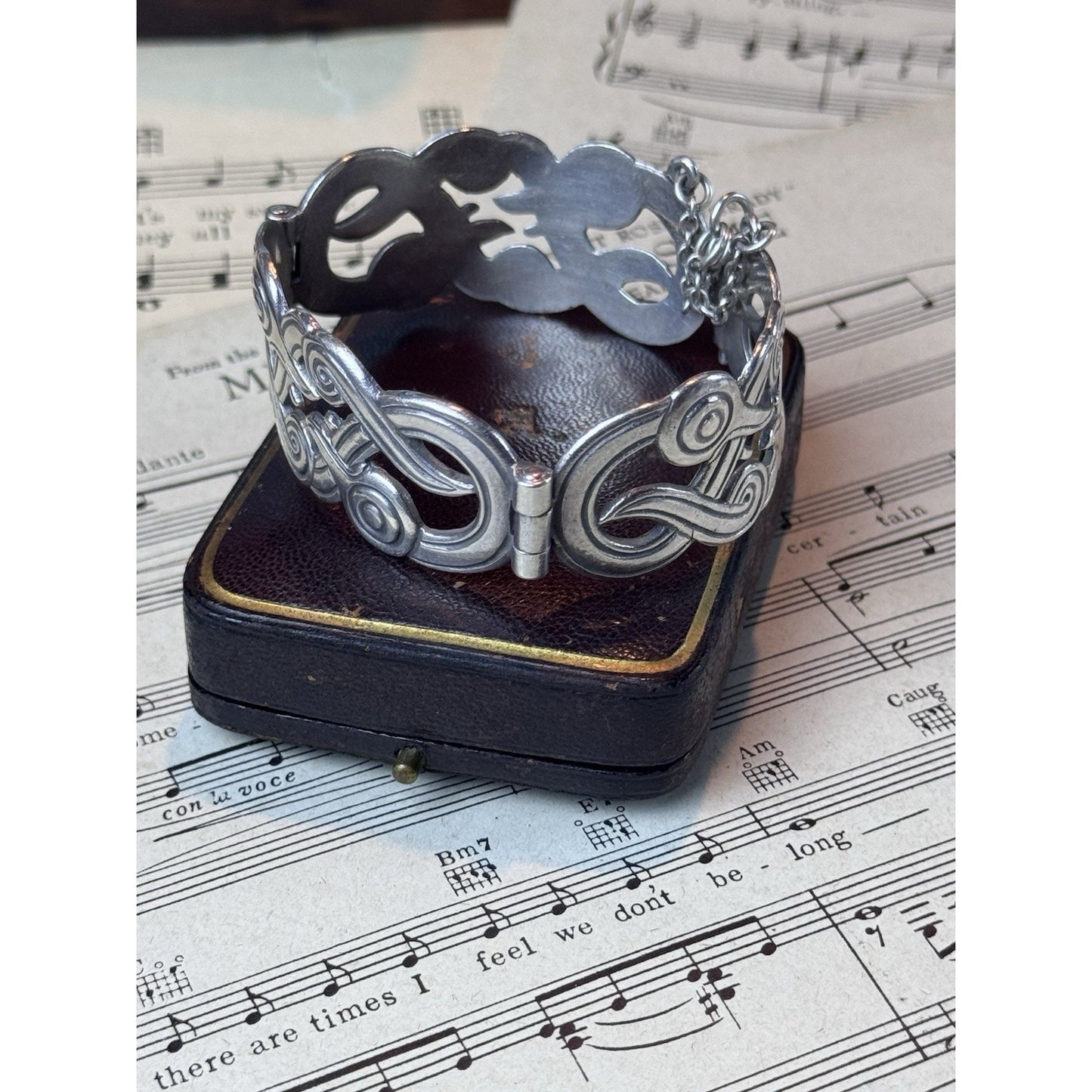 Vintage 1973 Kalevala Finland 925 Sterling Silver Eternal Turso Bracelet 6.5