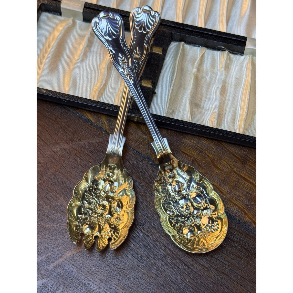 Silverplate Salad Tongs Sheffield Gold Wash Fruit Kings Crown Cased 9”