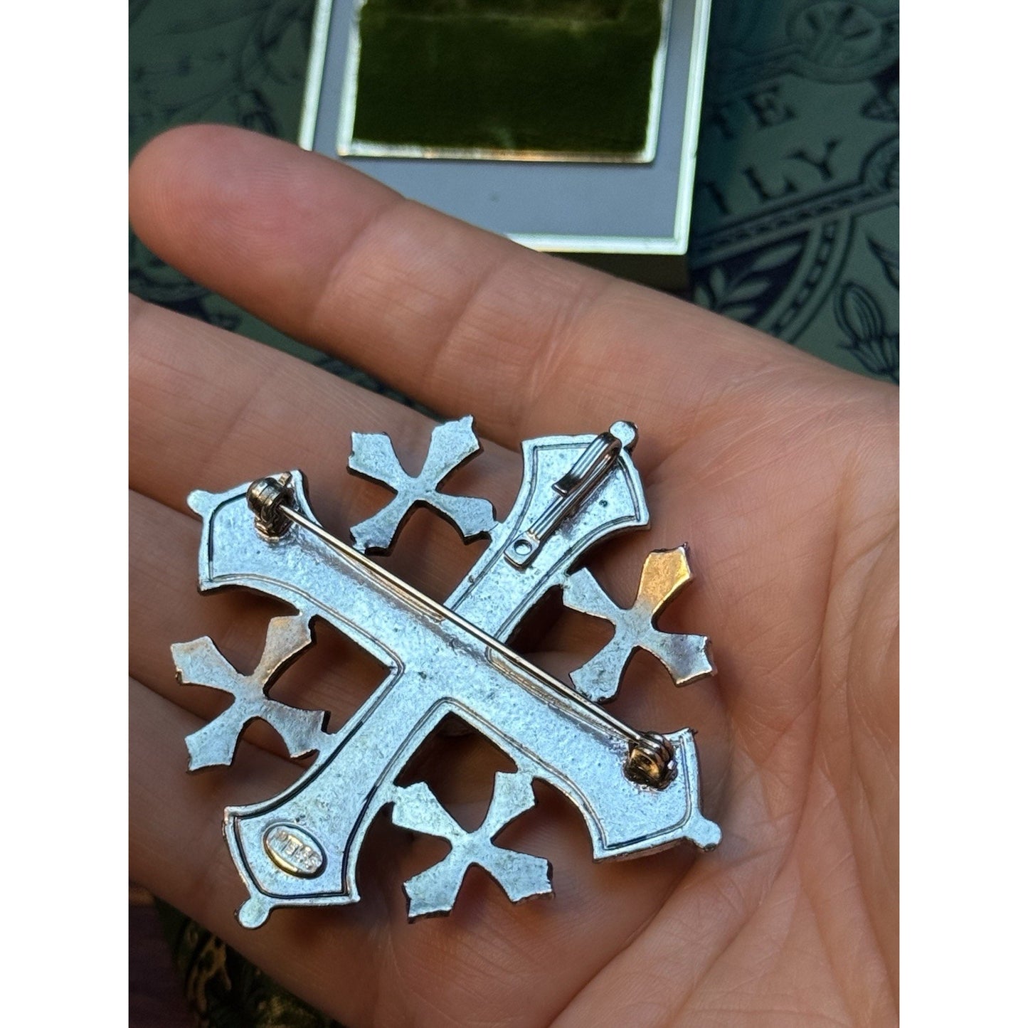 Vintage WEISS Jerusalem Cross Brooch Green Marbled Glass Cabochons Silvertone
