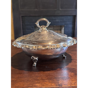 Silverplate Footed Bowl WM Rogers Covered Serving Dish Pyrex 1.5 Qt VINTAGE