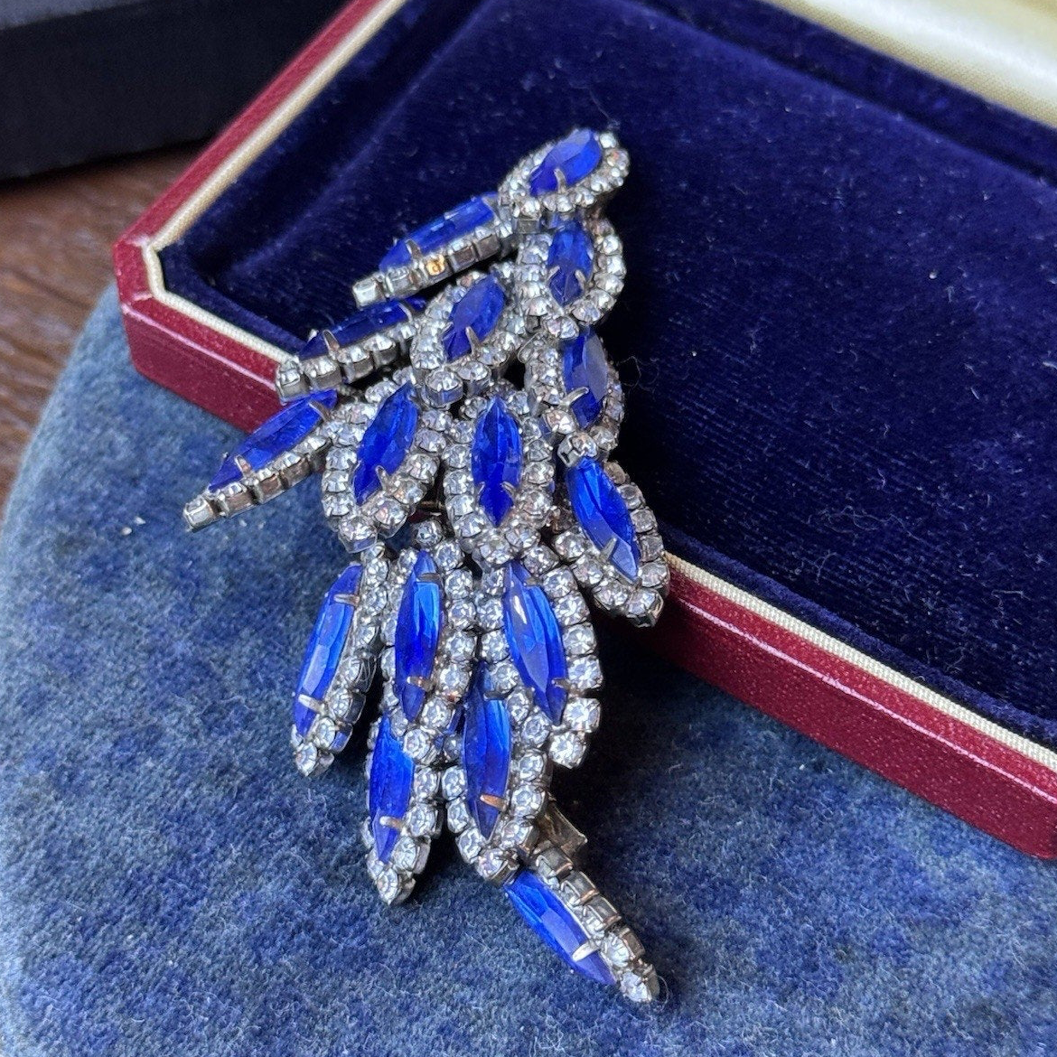 Vintage Blue Rhinestone Shoulder Brooch Articulated Dangle Spray Pin 3.5”