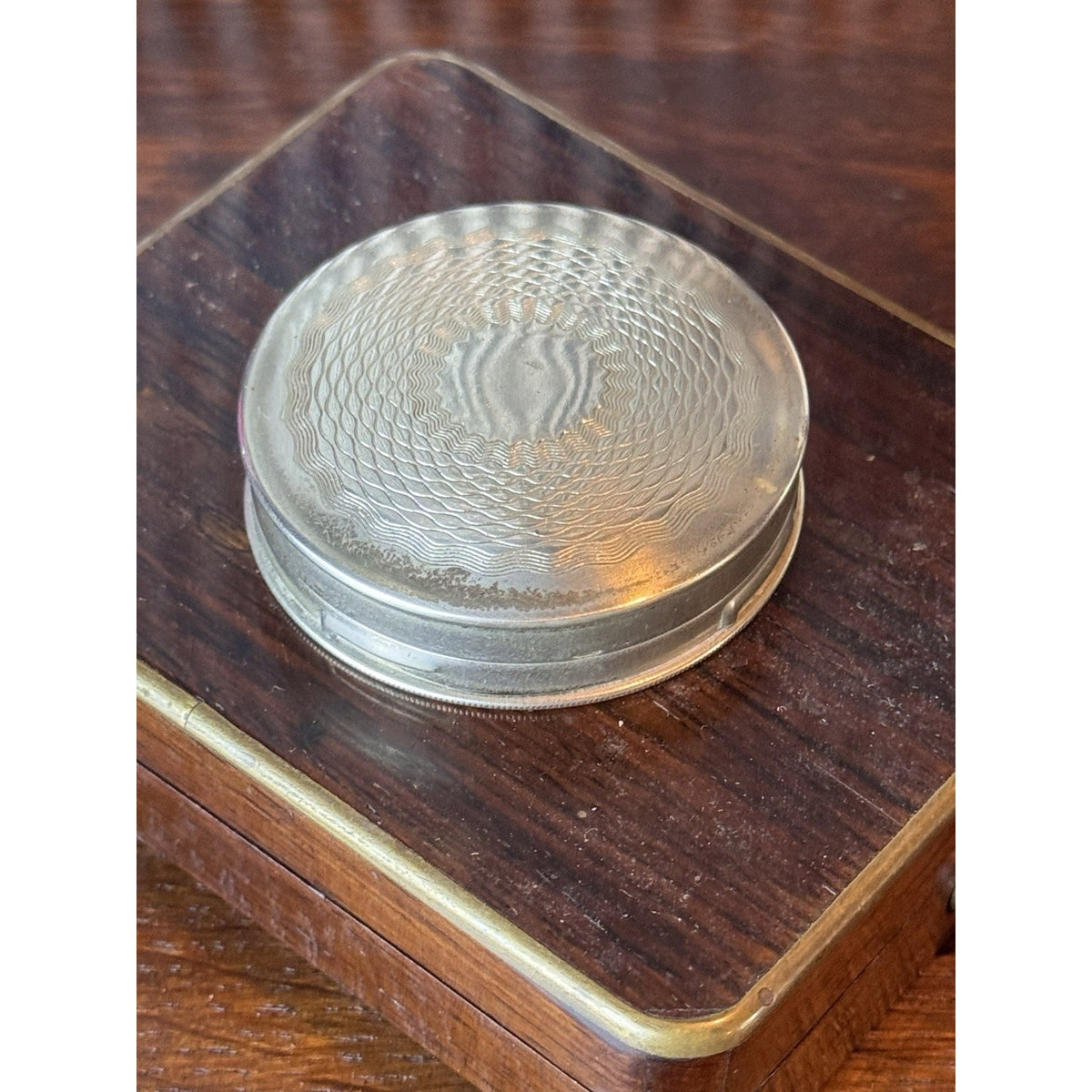 Antique Compact Norida 1924 Silvertone Powder Mirror Sifter Puff USA 2” EMPTY