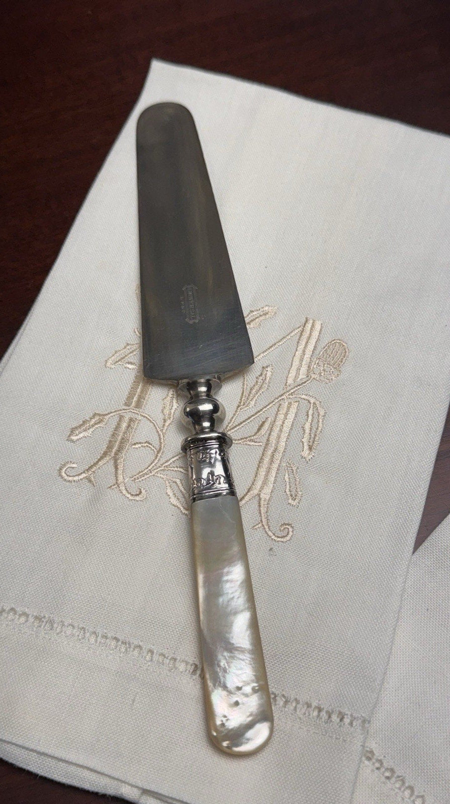 Mother Of Pearl Cake Pie Server Universal LF&G Sterling Ferrule 10.5”