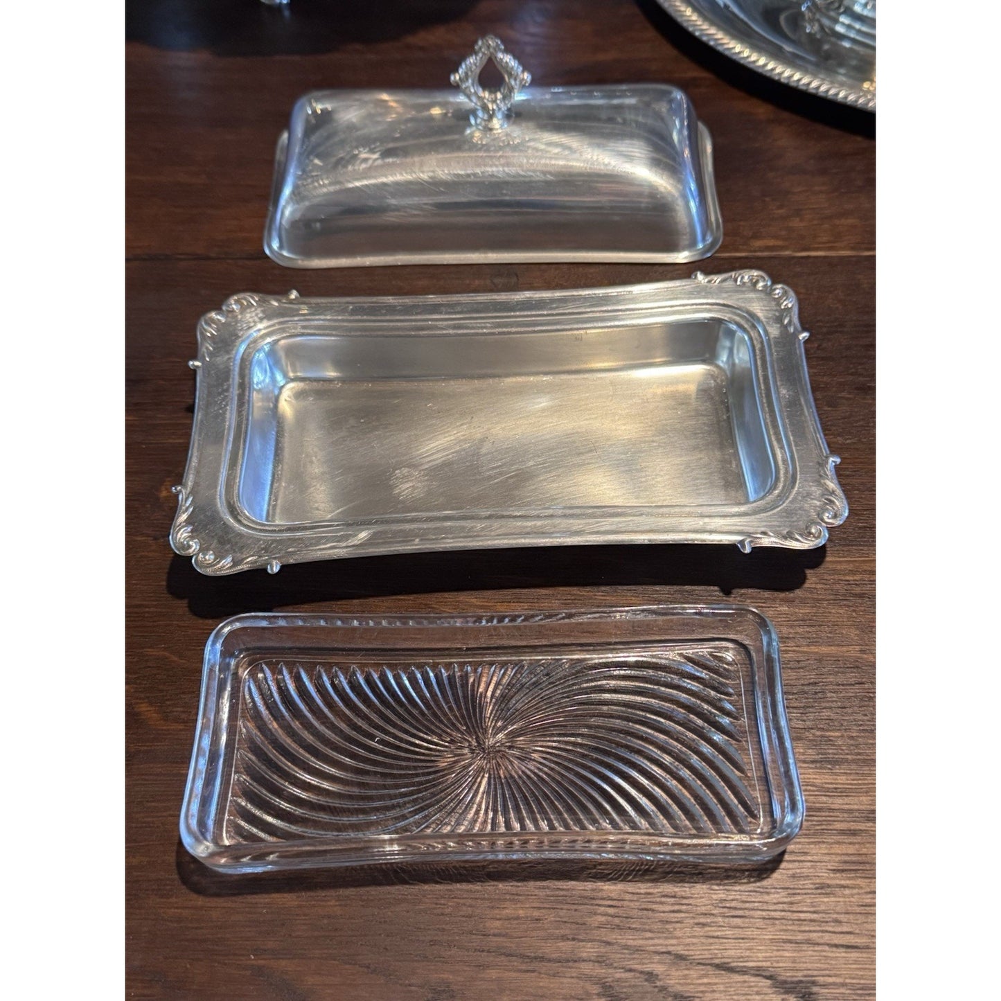 Silverplate Butter Dish Glass Insert Covered 7.5” Crescent International Silver