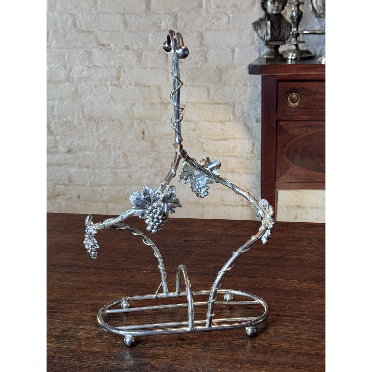 Silverplate Wine Bottle Caddy Grapes Vine 2 Bottle Holder 13.25”