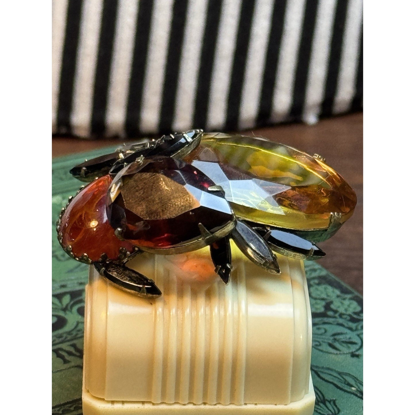 Hattie Carnegie Brooch Signed Vintage Statement Piece 2.25”