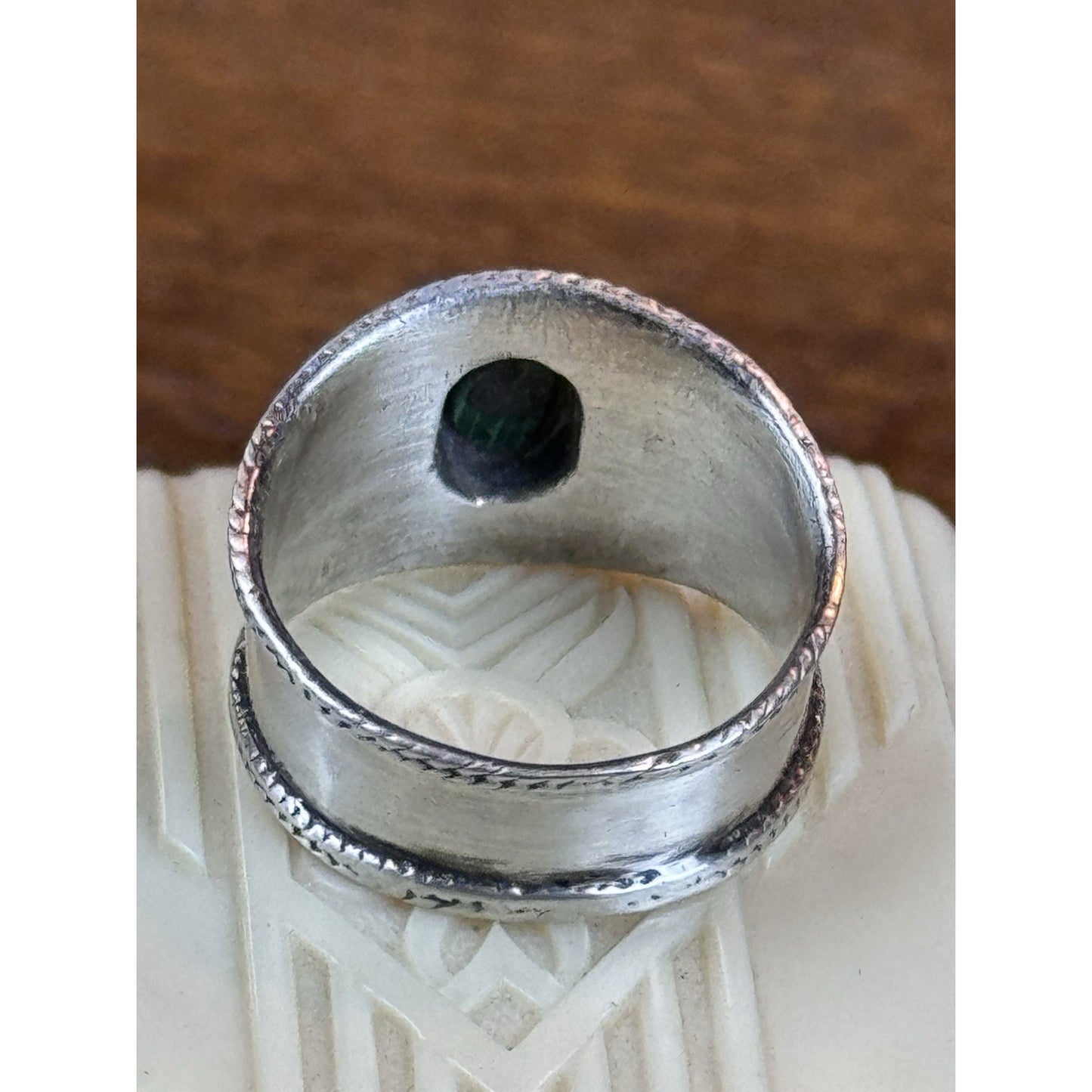 Vintage Sterling Silver 925 Green Stone Statement Ring Size 8.5 Wide Band