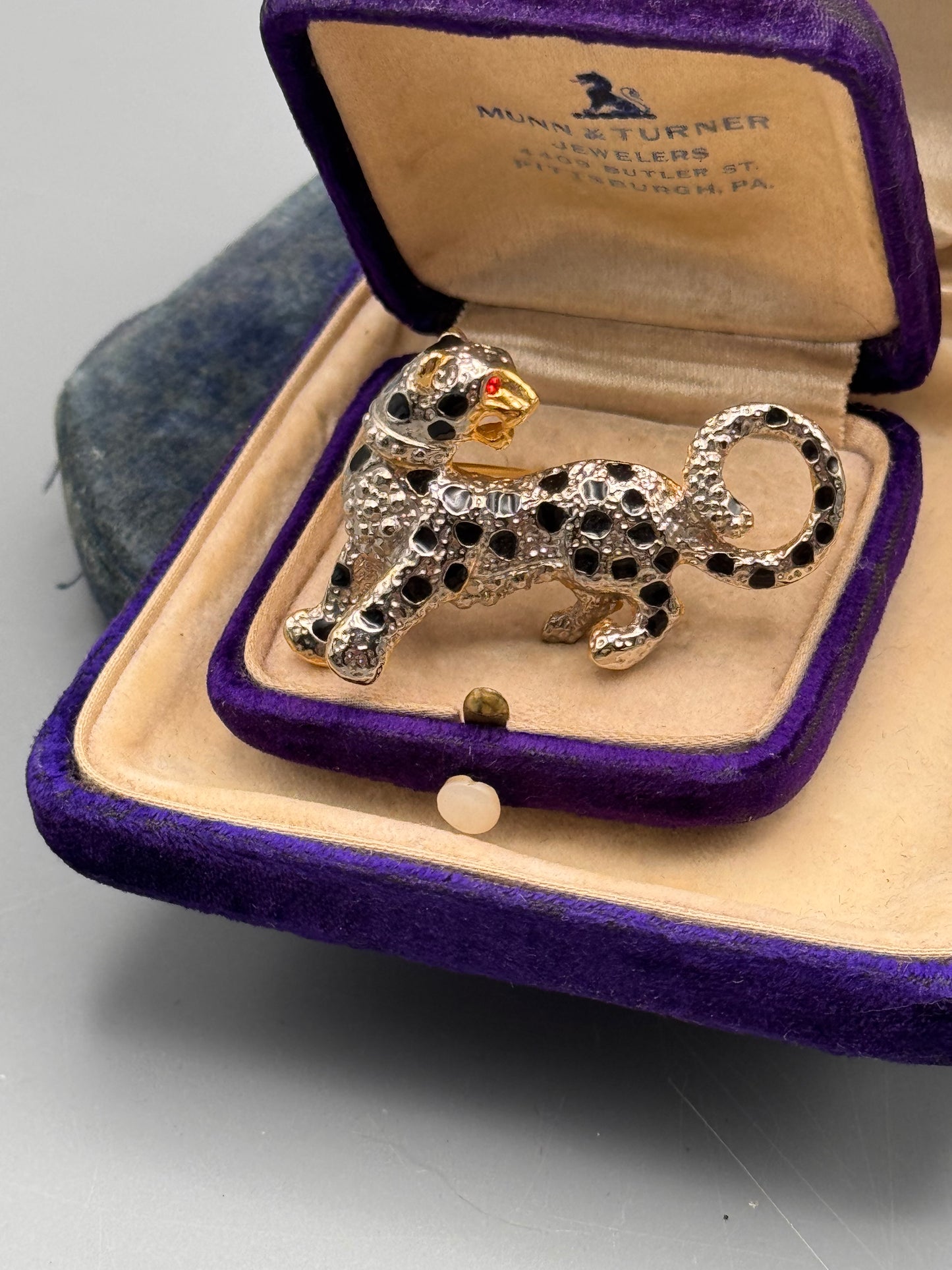 Vintage Leopard Brooch Silver Tone Black Enamel Red Eye Cat 2”