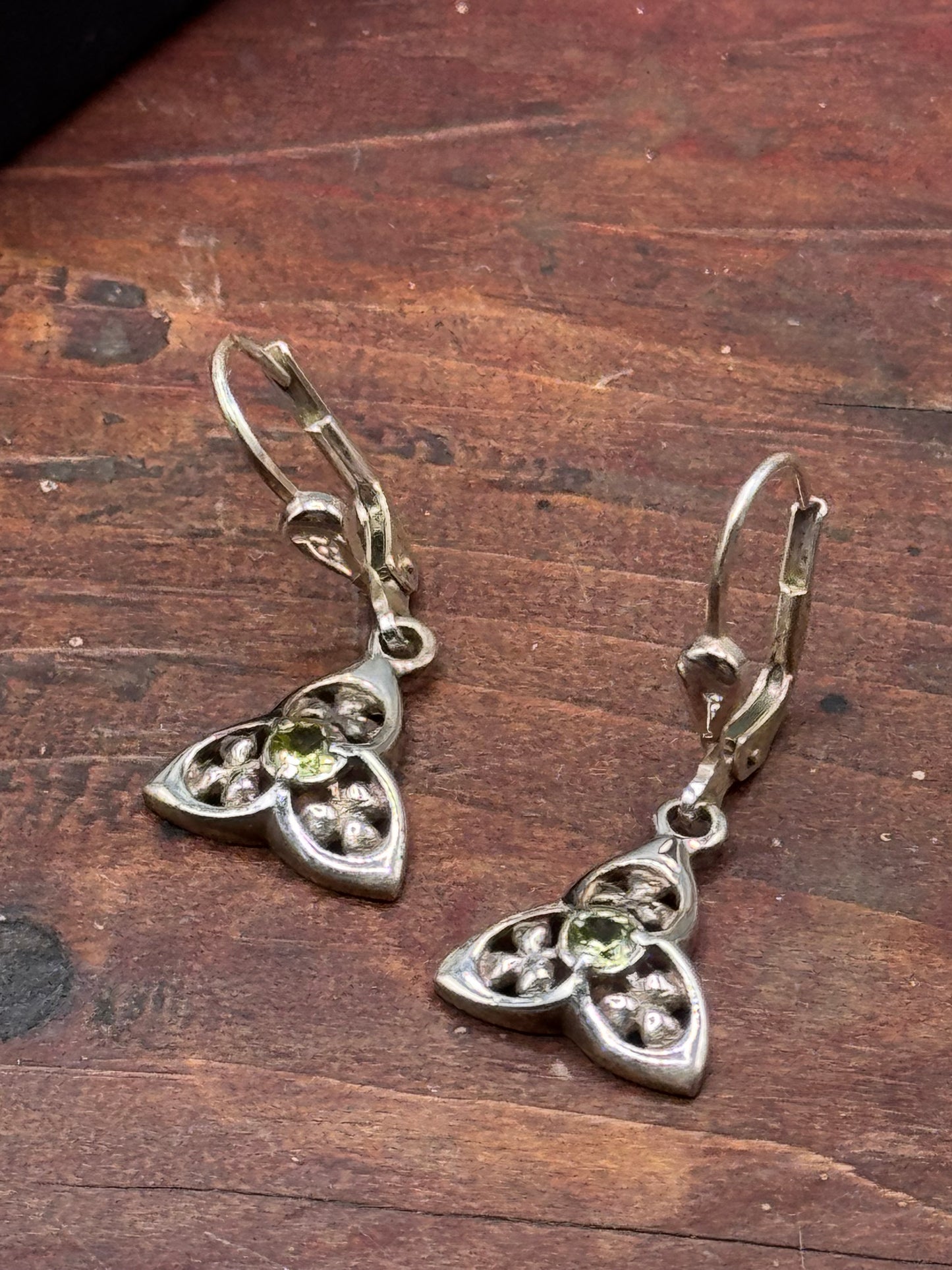 Vintage Irish Sterling Silver Trinity Knot Peridot Earrings Celtic Harmony