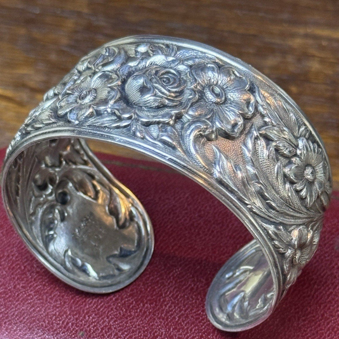 Vintage S Kirk & Son Sterling Repoussé Floral Cuff Bracelet 19F Fits 6.75”