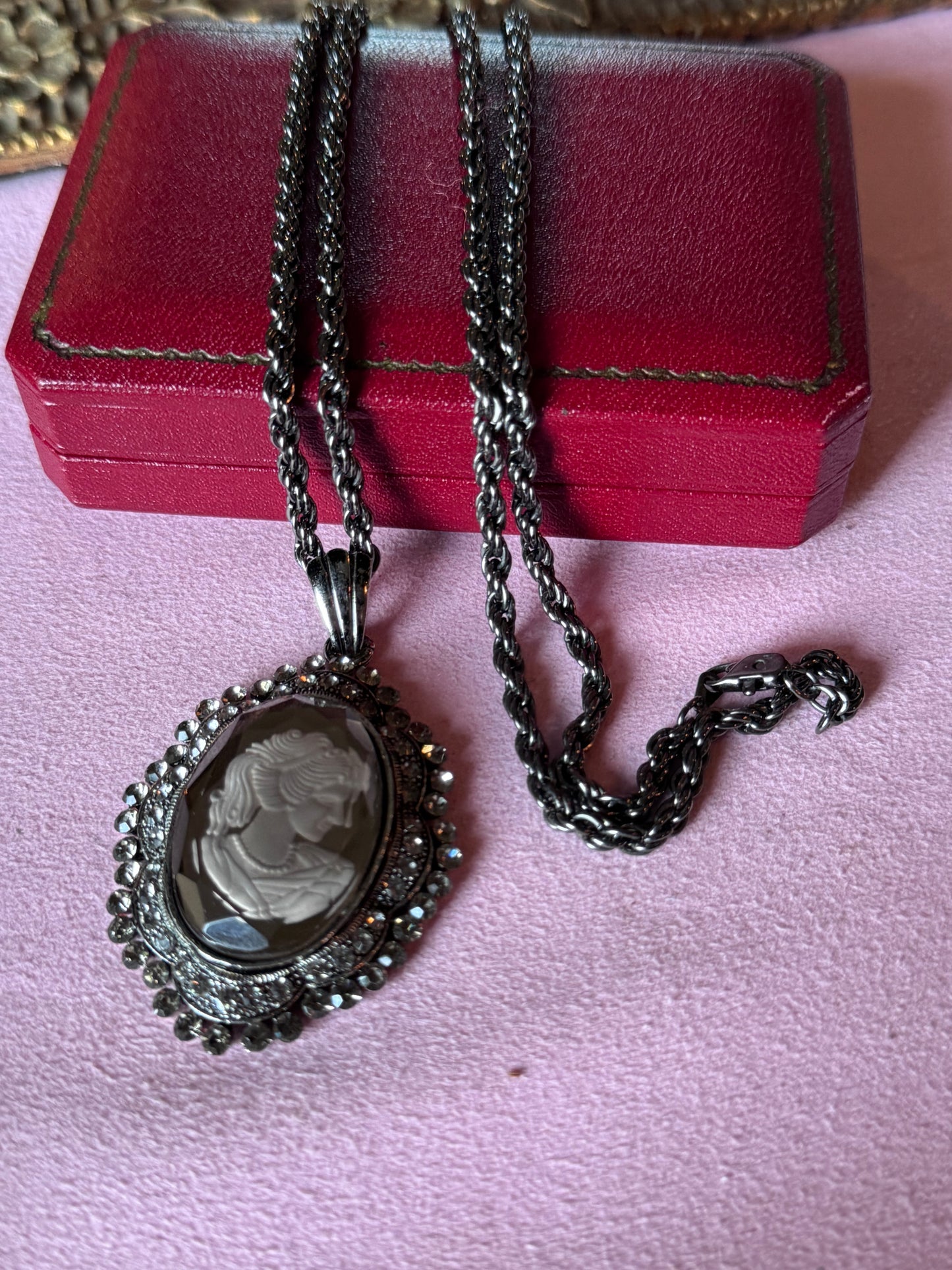 Gothic Victorian STYLE Cameo Pendant Necklace Black Glass Intaglio Style Rhinestone 26” Chain