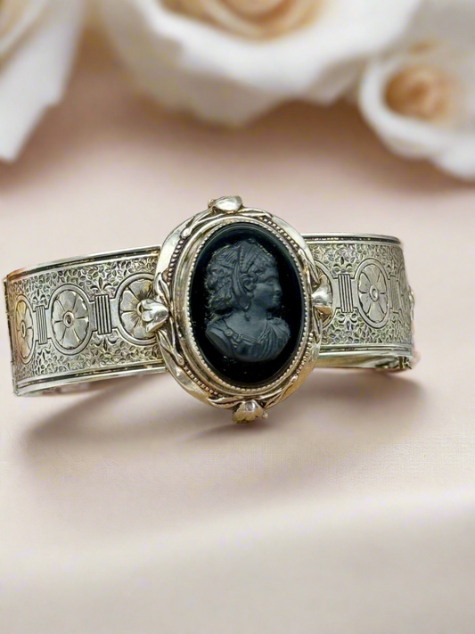 Antique Style Black Cameo Hinged Bangle Bracelet Chased Floral Design UNSIGNED