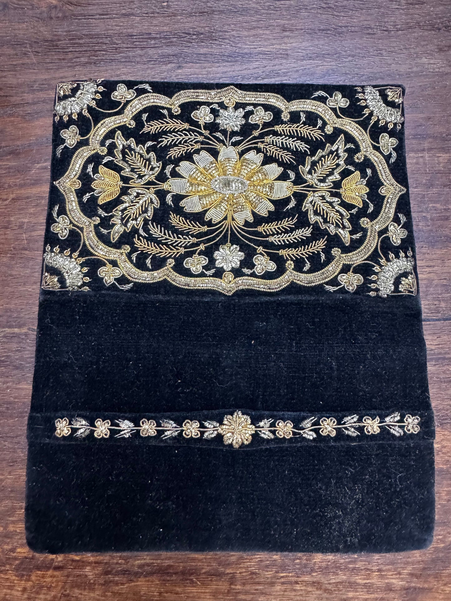Vintage Indian Velvet Embroidered Clutch Evening Bag Goldwork 8”