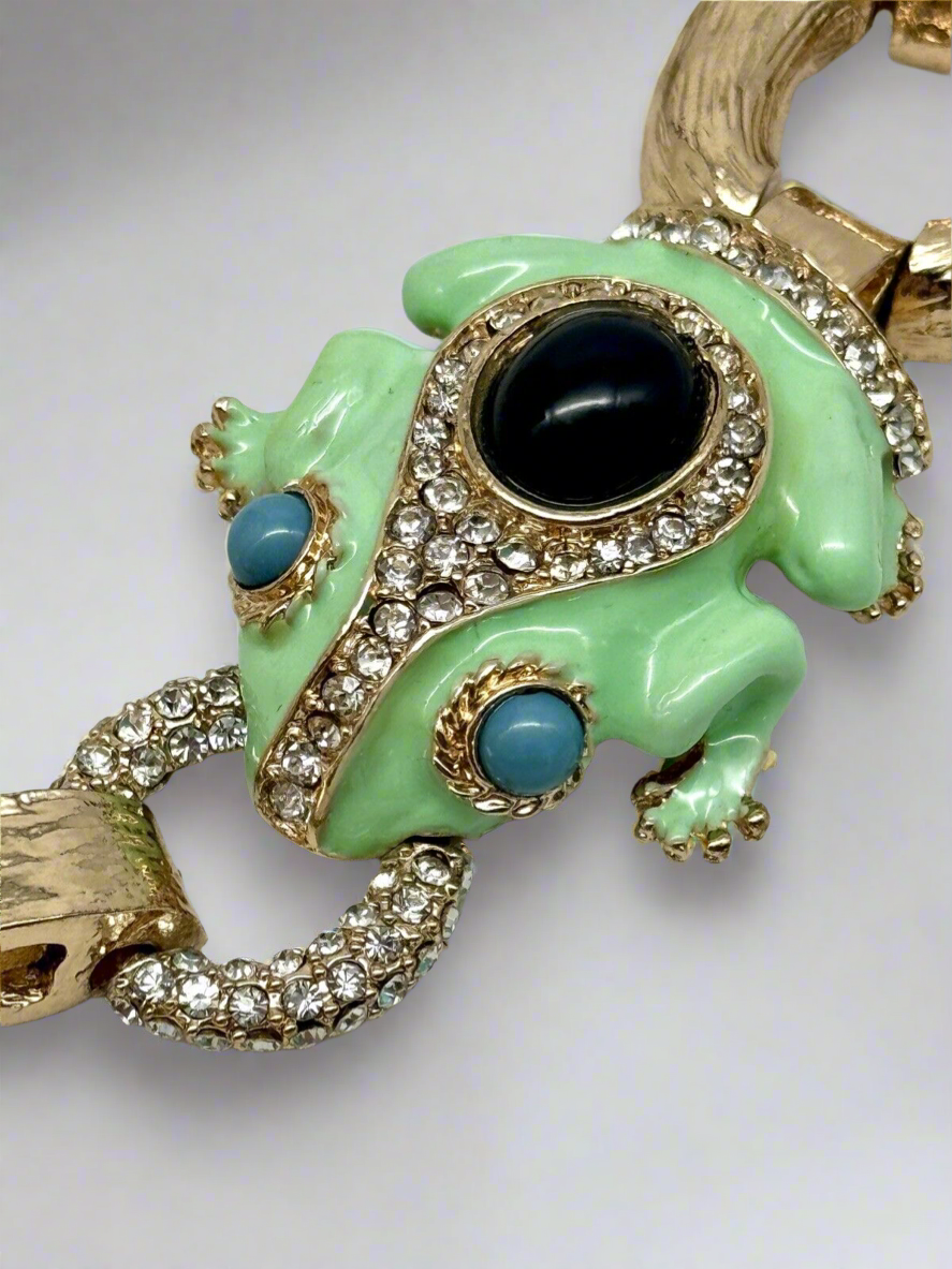 Vintage NWT Leslie Danzig Frog Necklace Goldtone Enameled Rhinestone Collar