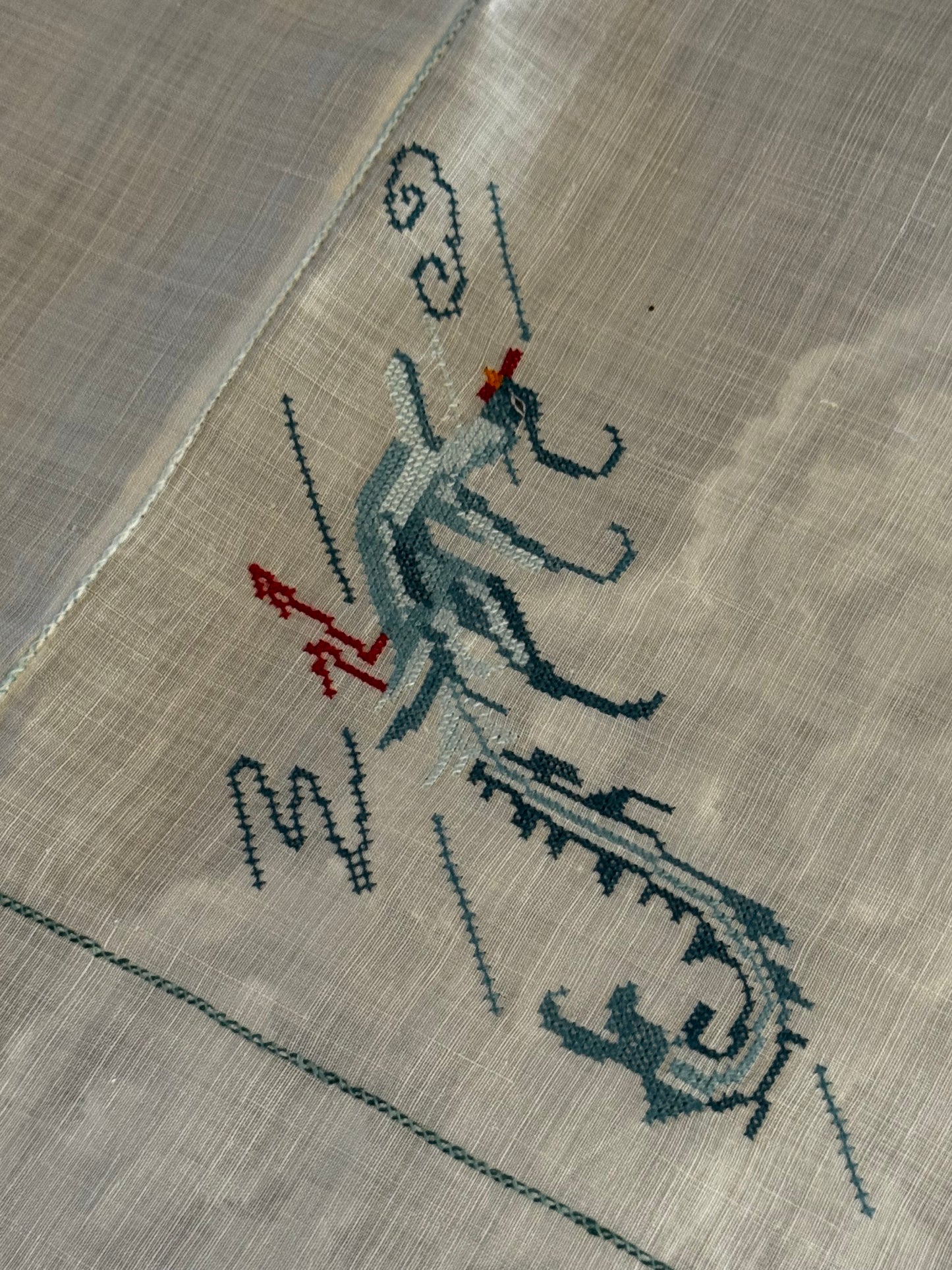 Vintage Chinoiserie Table Topper Cross Stitch Phoenix Motif 36” Linen Square