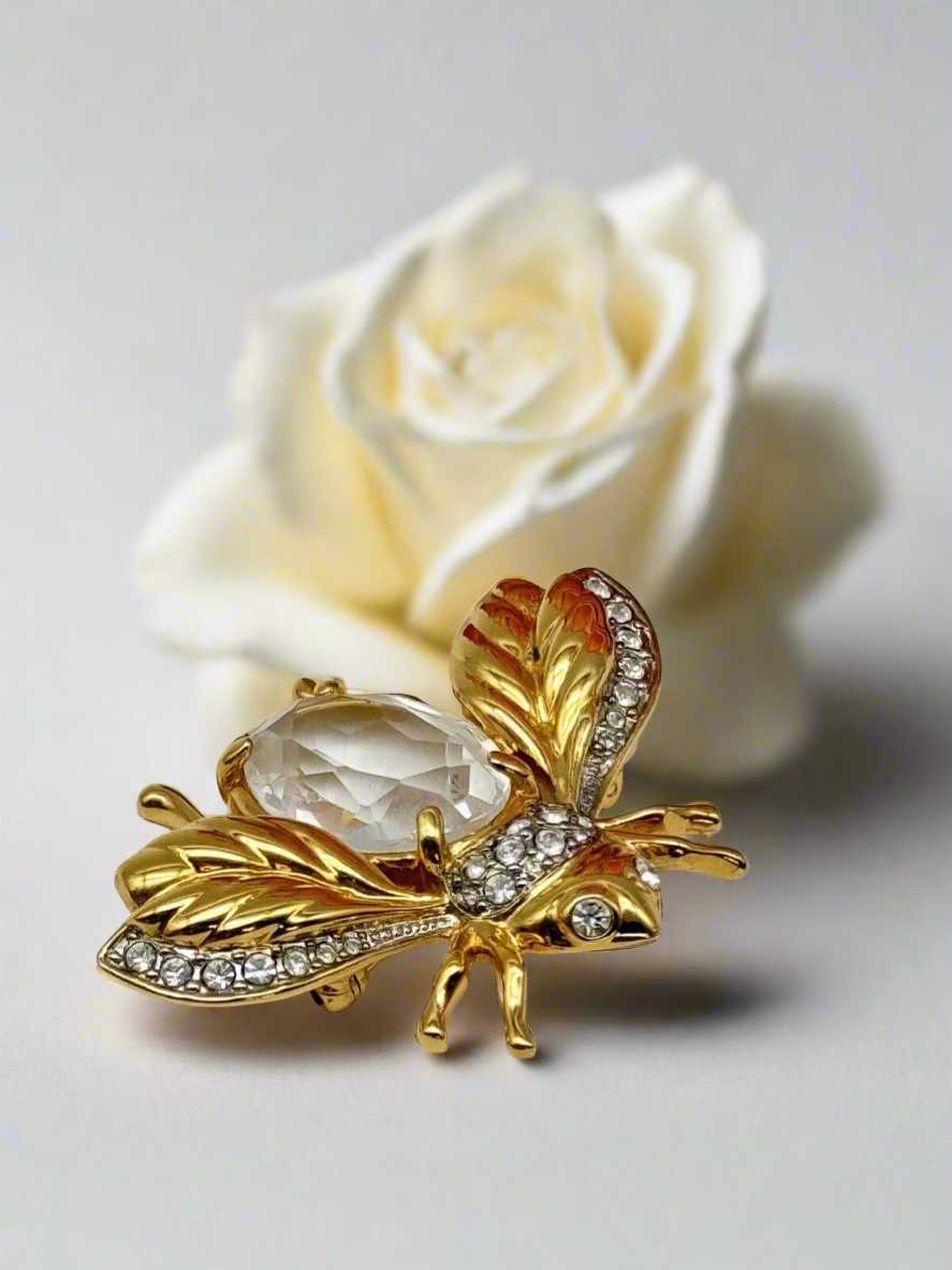 Vintage Bee SWAROVSKI Crystal Brooch Swan SIGNED Goldplated Estate Find