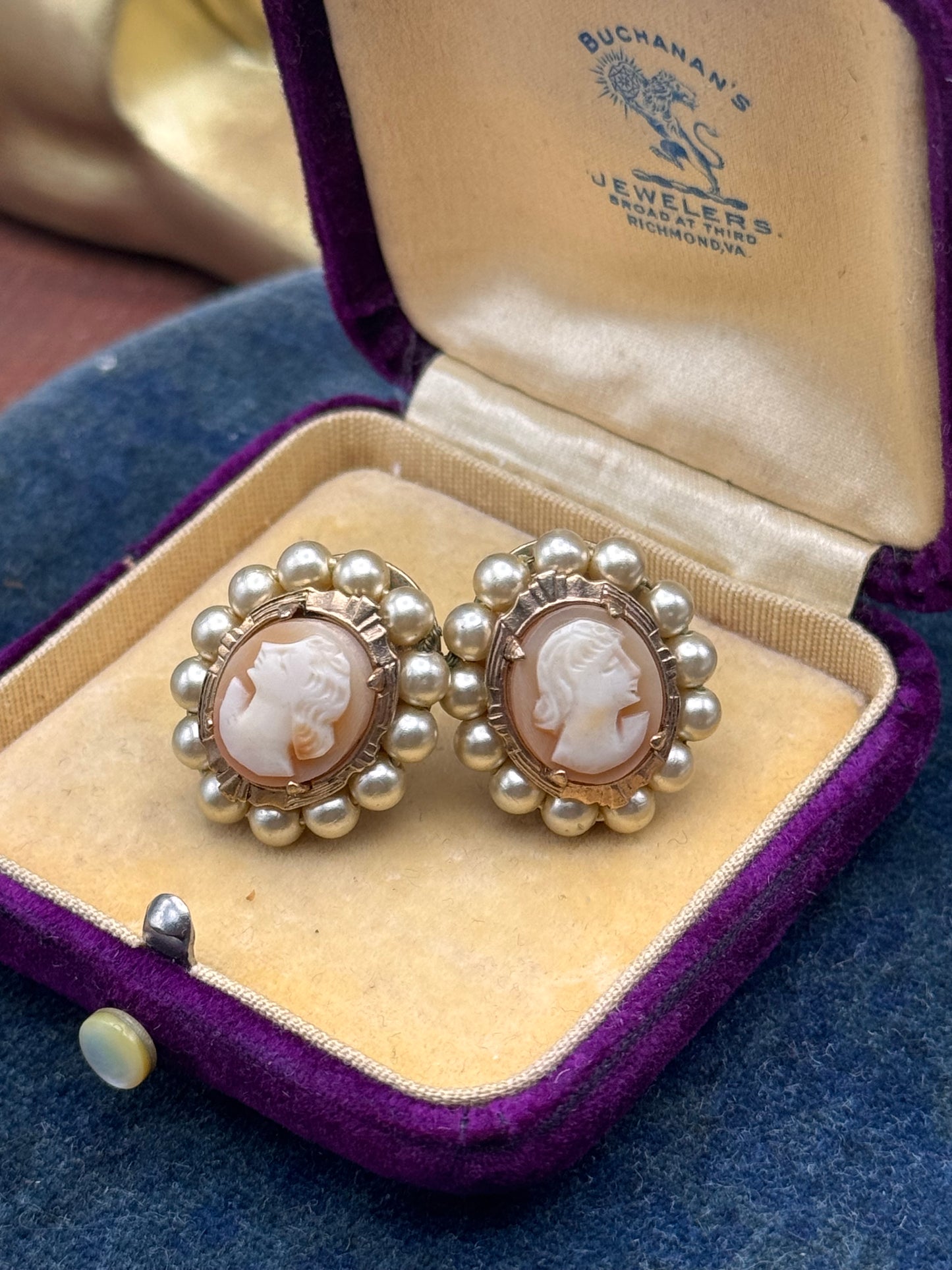 Edwardian Style Shell Cameo Earrings Faux Pearl Halo Screw Back .75”