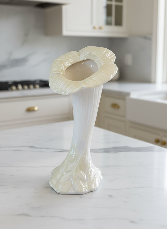 Vintage Belleek Irish China Sunflower Jack in the Pulpit Vase 7.5” ESTATE FIND