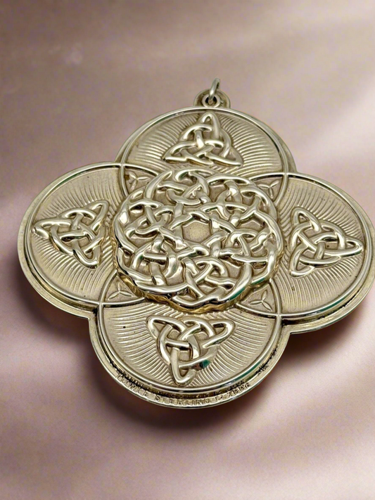 Vintage STERLING Ornament 2006 Celtic Knot TOWLE Signed