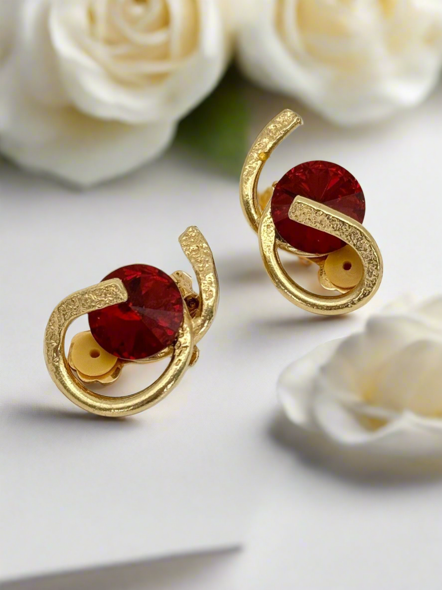 Modernist Red Rhinestone Couture Clip-on Earrings J. Jansen 24k Gold Plated