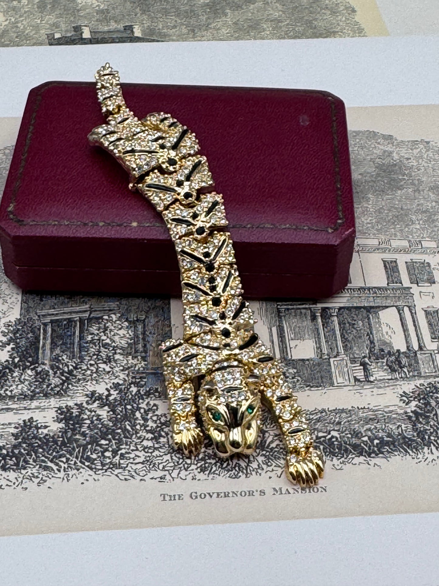 Vintage Articulated Shoulder Brooch Goldtone Tiger Leopard Rhinestone Cat 7.5”