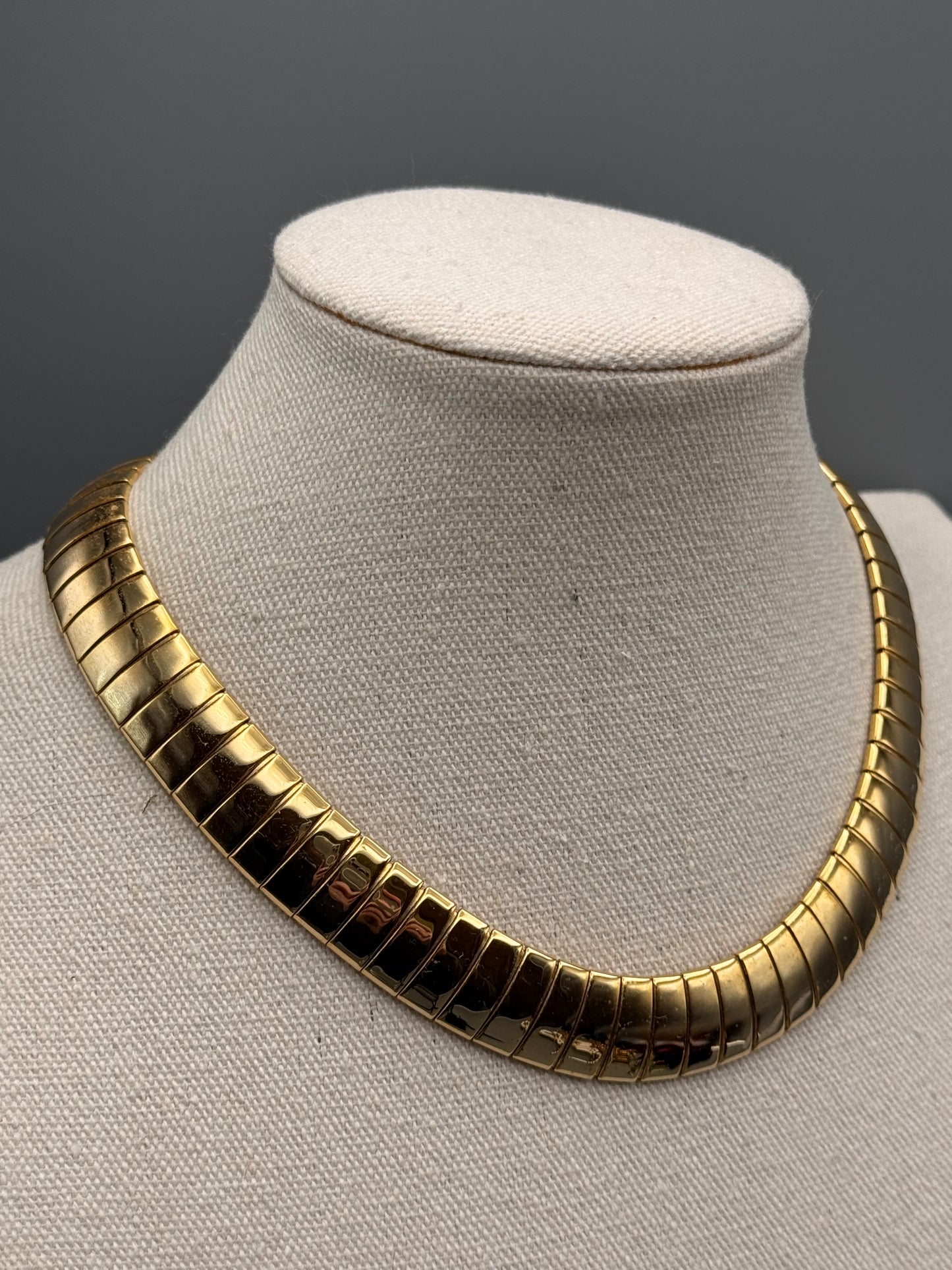 Goldtone Omega Necklace Vintage Collar Choker 15.5” Wide Statement