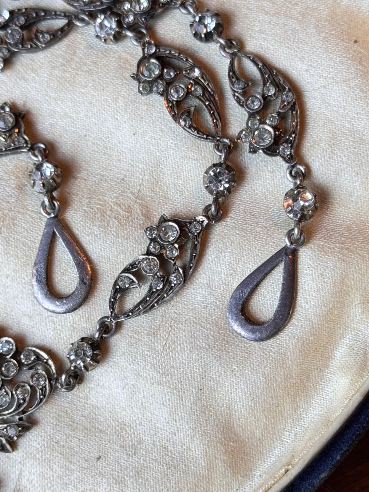 FRENCH Georgian Style Saint Esprit Antique Foiled Paste Festoon Necklace
