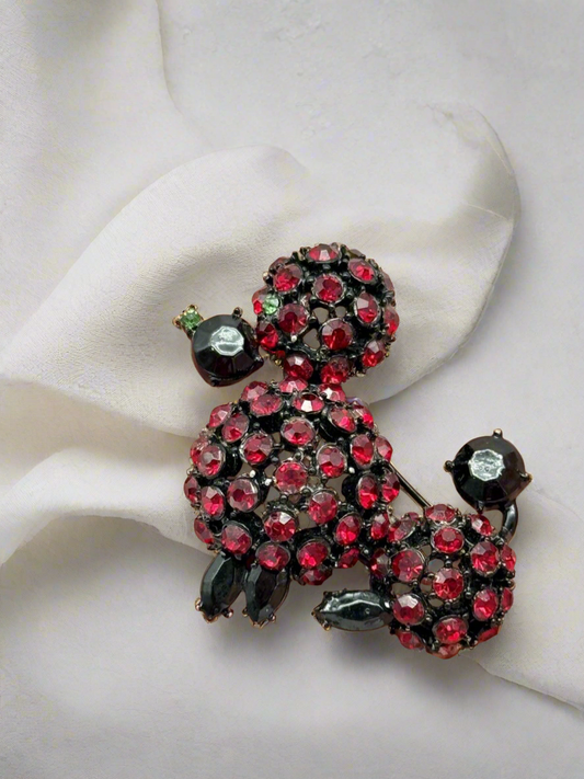 VINTAGE Rhinestone French Poodle Dog Brooch Pin Japanned Iconic 1950s Style