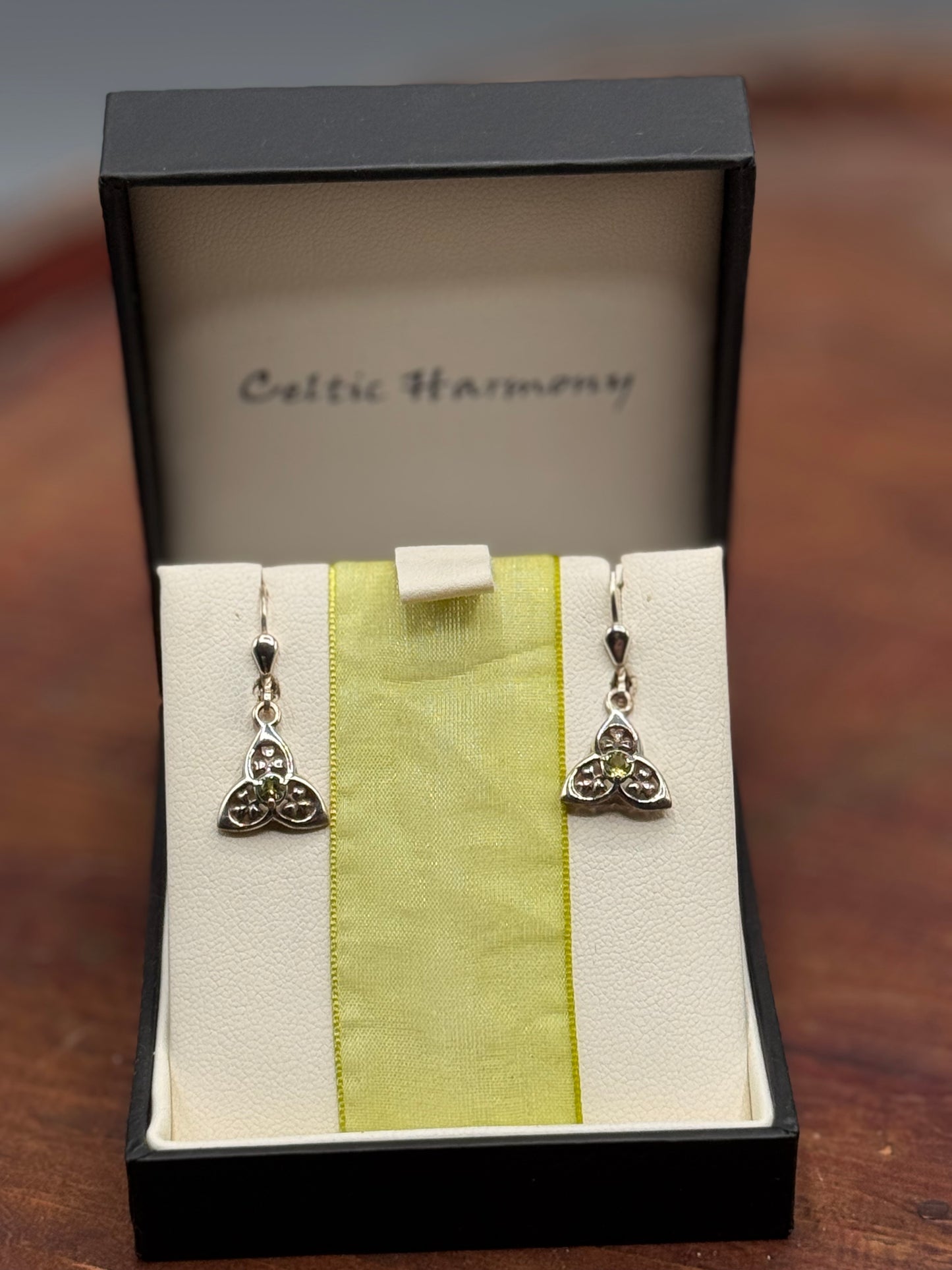 Vintage Irish Sterling Silver Trinity Knot Peridot Earrings Celtic Harmony