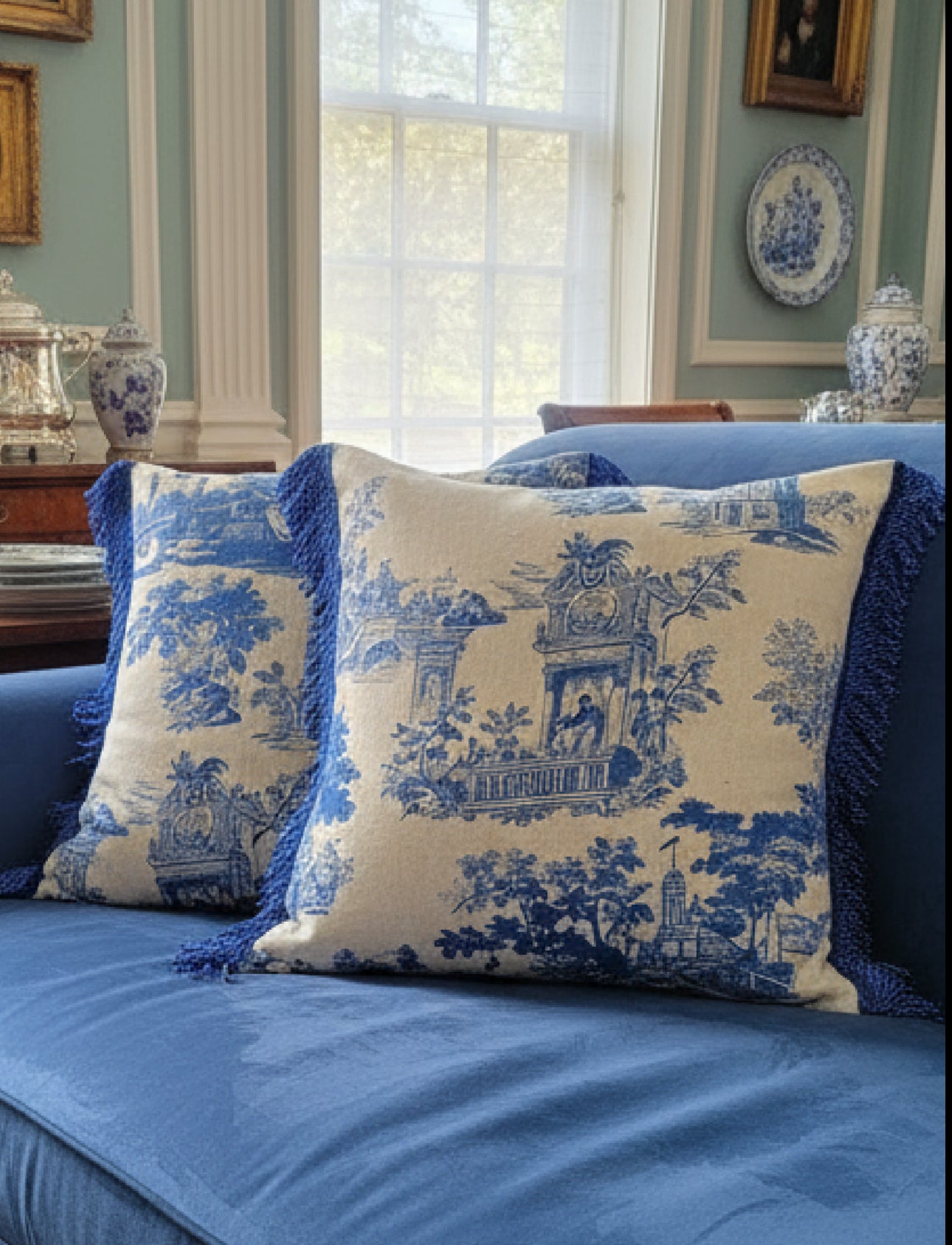 1 x Electric Blue Toile de Jouy Fringe Throw Pillow Cover – The Marialva Textile Atelier