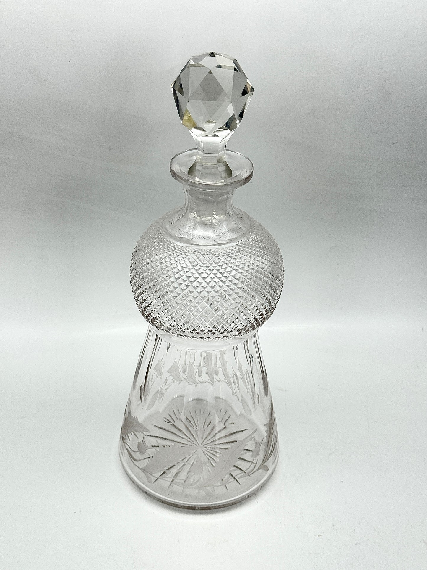 Vintage SCOTTISH THISTLE Decanter With Stopper Chrystal 11.5”h