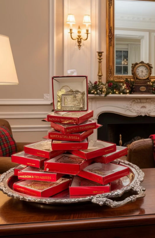 1 X Vintage Ornament “Nation’s Treasures” 24K Gold Plated Brass – Choose Your State‼️