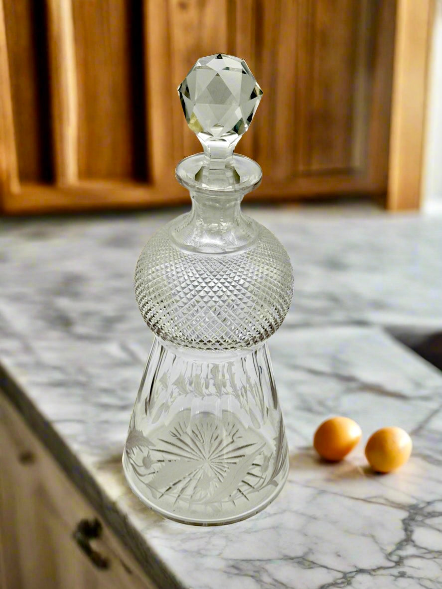 Vintage SCOTTISH THISTLE Decanter With Stopper Chrystal 11.5”h