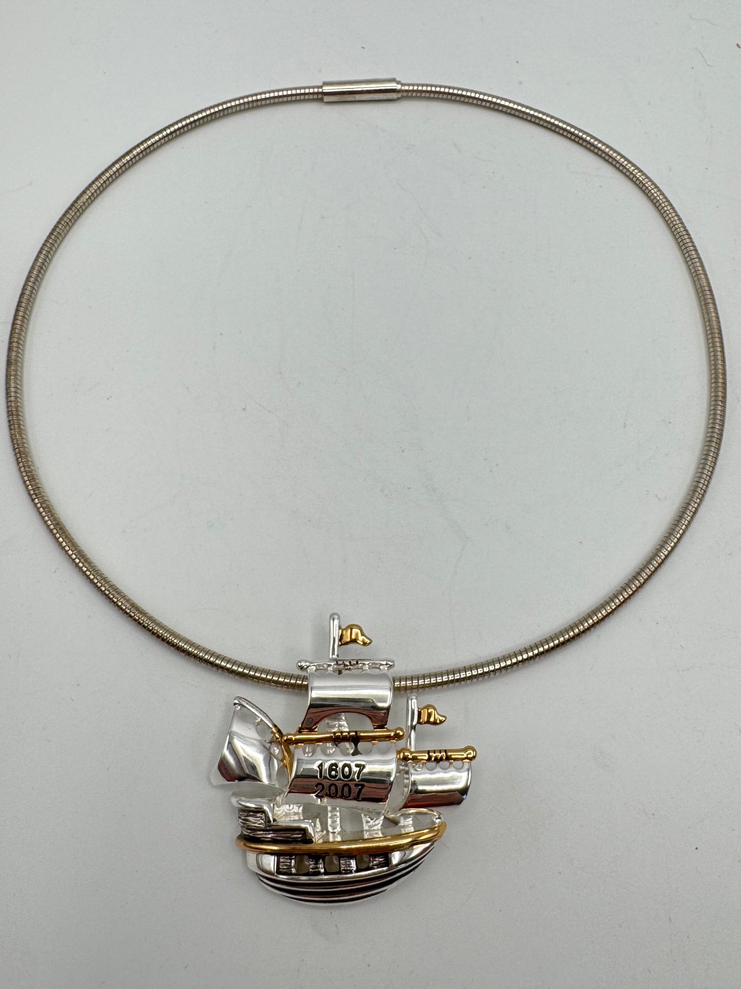 Estate Find Best Jamestown Brooch Pendant  Choker Necklace Silver Tone 18”