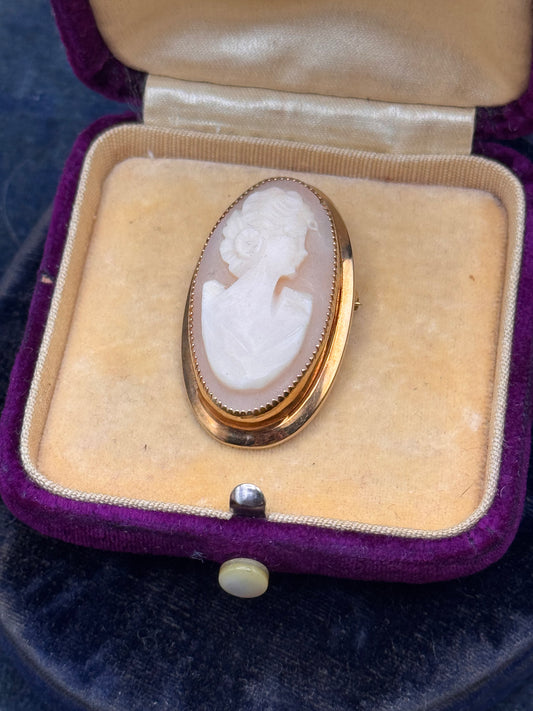 Vintage Gold Filled Carved Shell Cameo Brooch Oval Portrait 1 3/8”