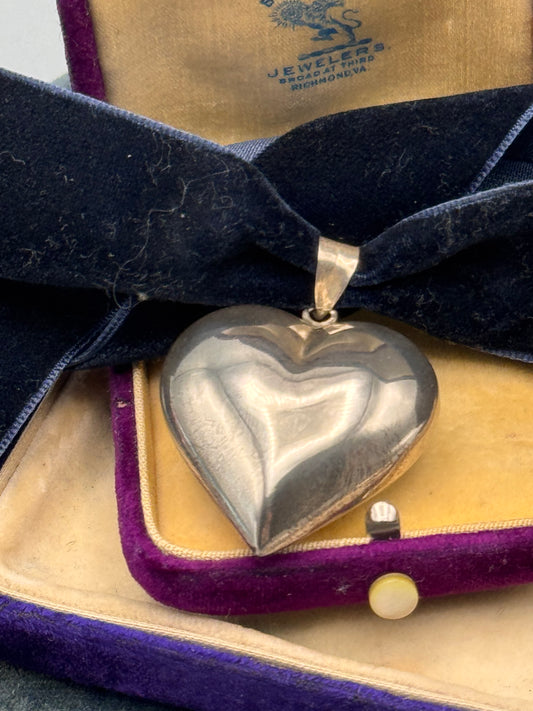 LARGE Vintage Sterling Puffy Heart Pendant Necklace 1 3/8” Velvet Ribbon