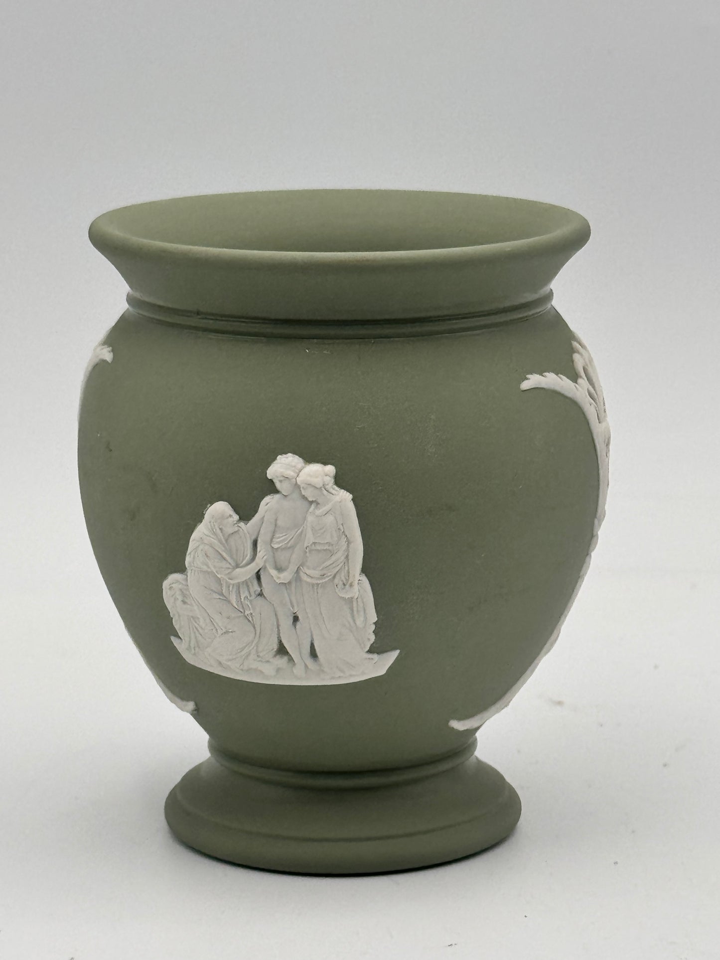 1962 Wedgwood Green Jasperware Miniature Urn Vase England