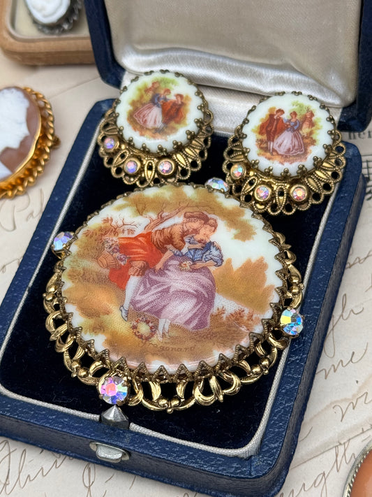 Vintage W. GERMAN Frangonard Lovers Scene Miniature Jewelry Set Brooch Earrings