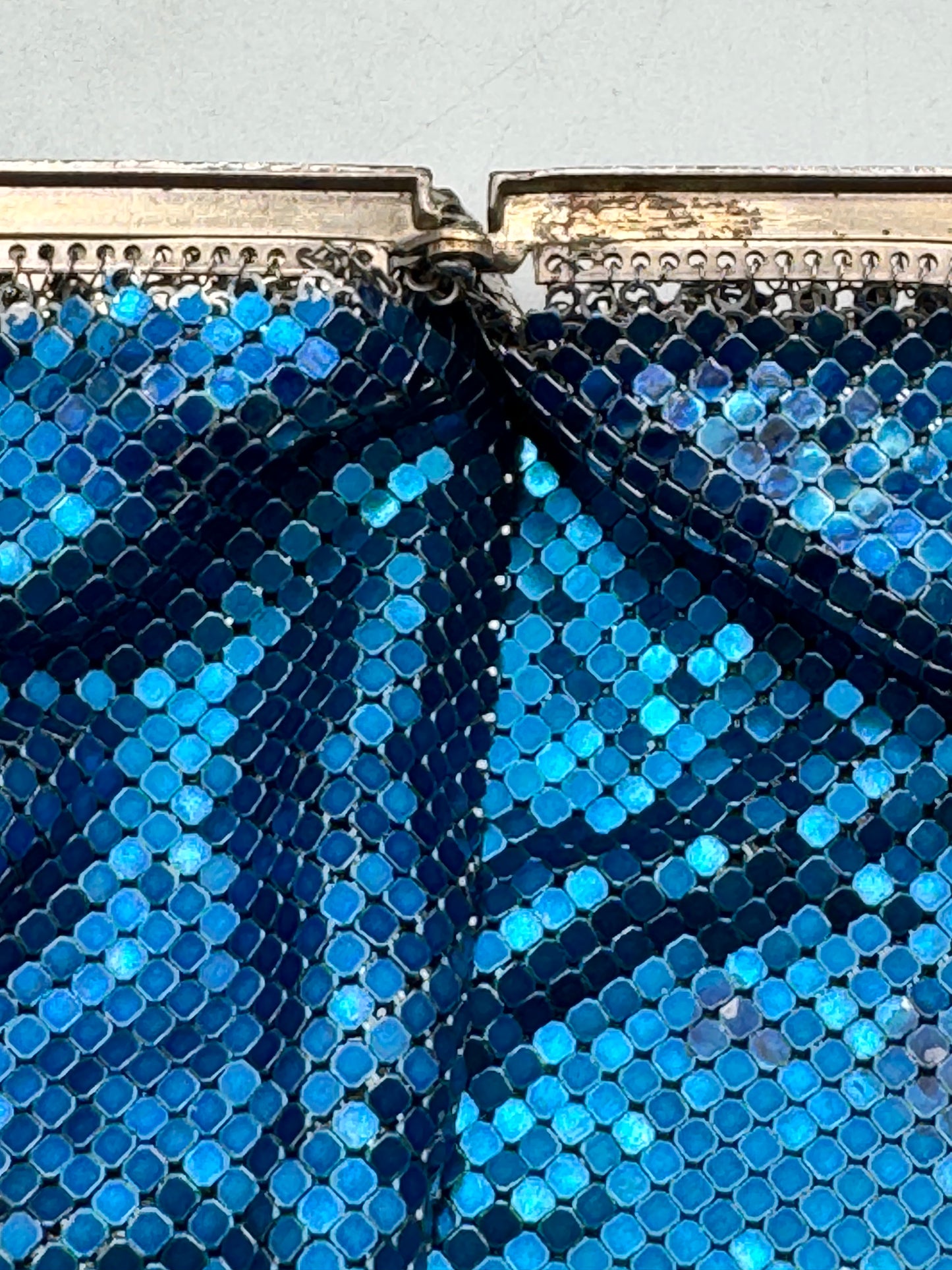 ICONIC Vintage 1920s Whiting & Davis Art Deco Spiderweb Mesh Flapper Evening Purse