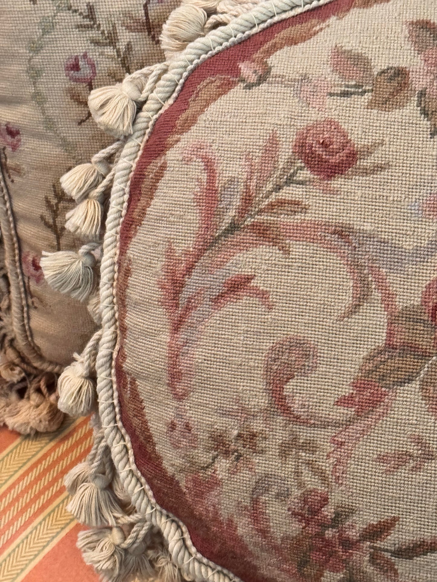 1 Large Oval Vintage Petit Point Rose Pillow 21” x 16” Velvet Back Tassel Trim