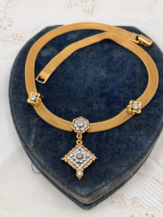 Vintage Avon Gold Tone Mesh Necklace Rhinestone Station Pendant 18” 1.75” Drop
