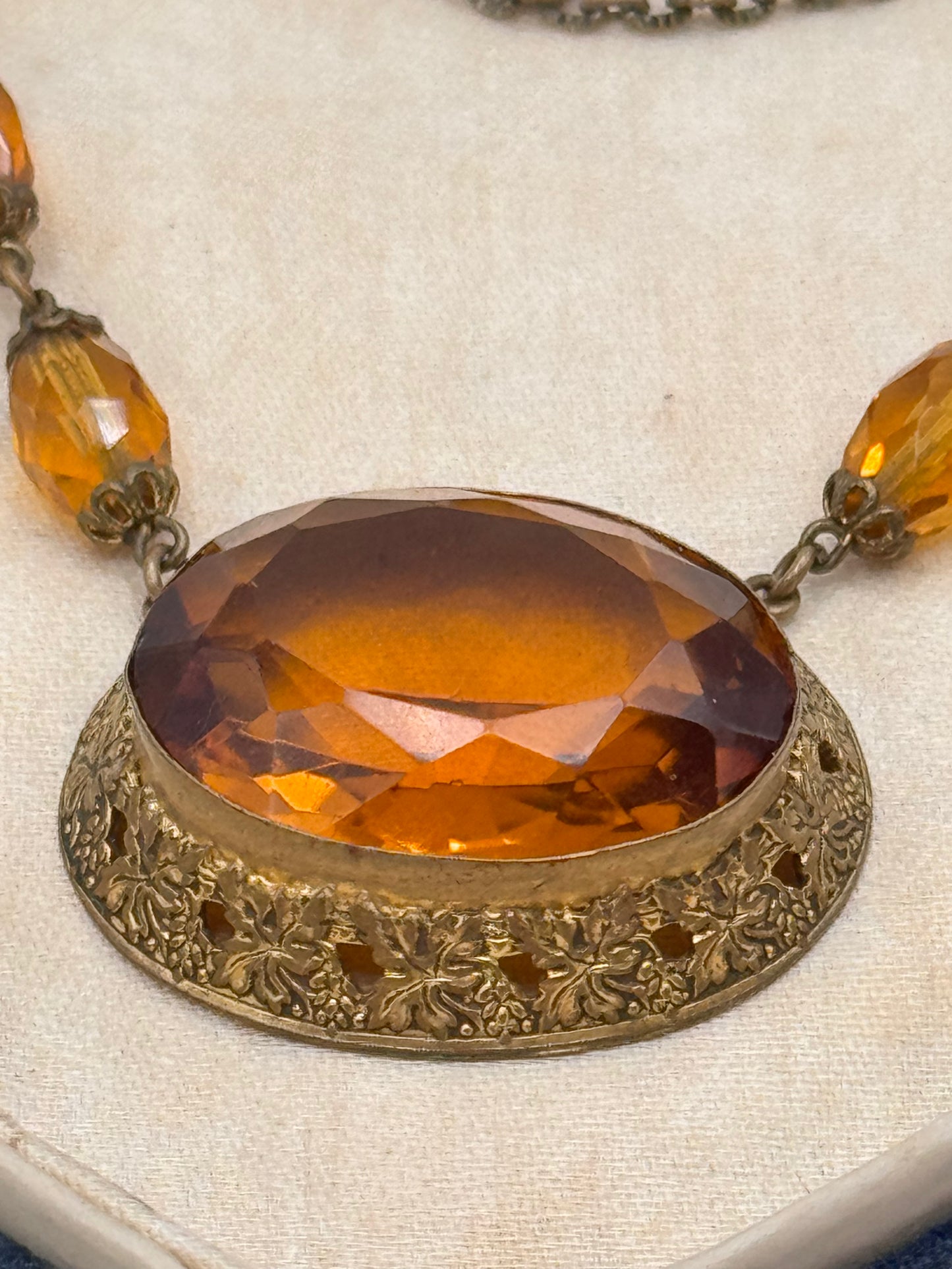 Vintage Czech Art Deco Amber Glass Pendant Necklace 18.5”
